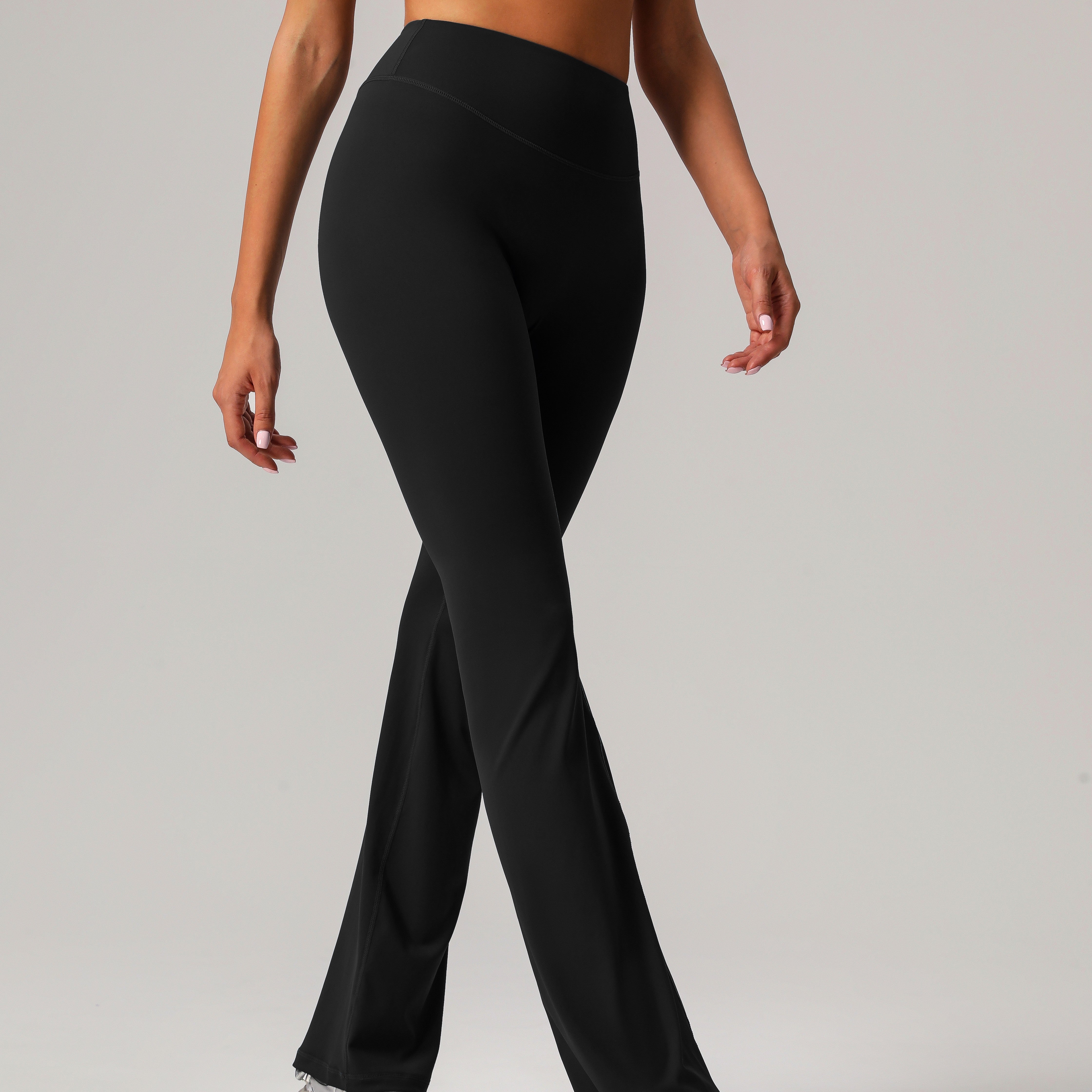 High-Waist Flared Activewear Pants – Stretch Fit & Sleek Design
