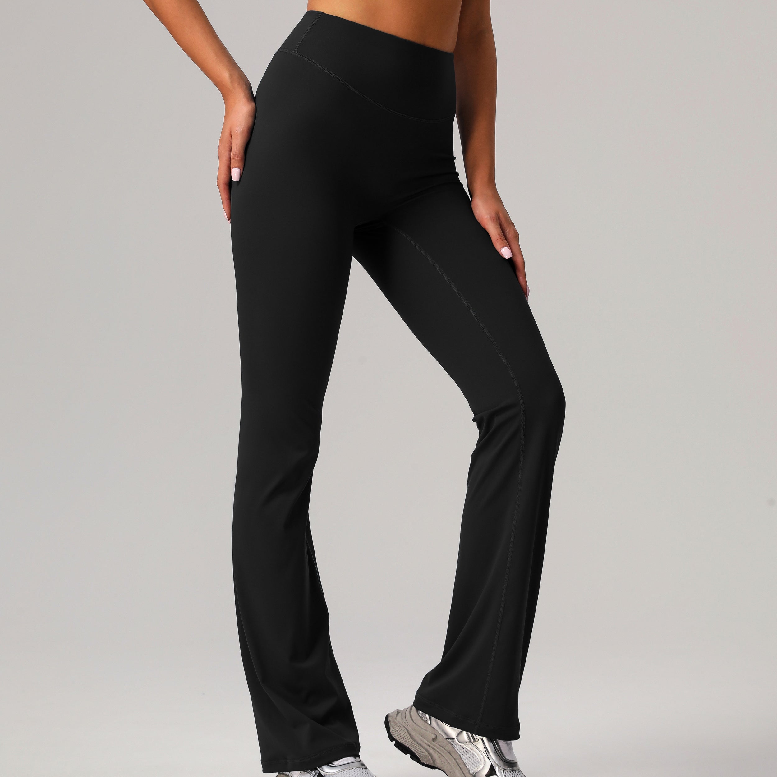 High-Waist Flared Activewear Pants – Stretch Fit & Sleek Design