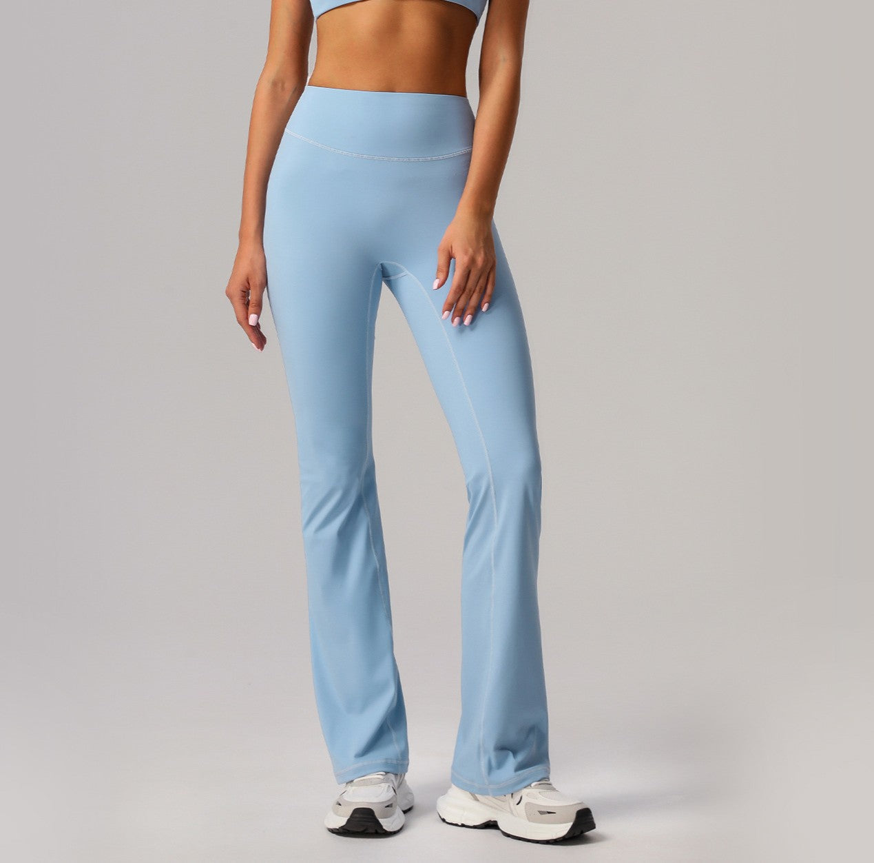 High-Waist Flared Activewear Pants – Stretch Fit & Sleek Design