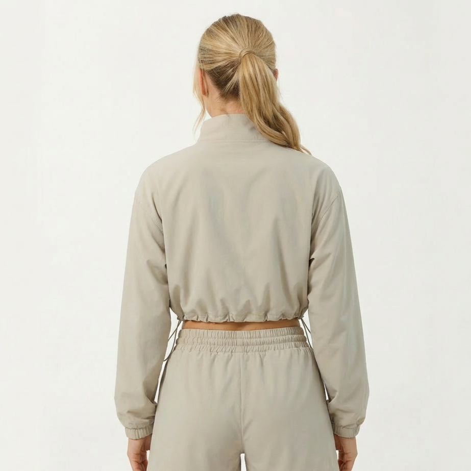 Cropped Athletic Pullover with Half Zip – Lightweight Training Top