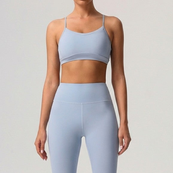 Women’s Seamless Sports Bra – Light Support & Stretch Fit