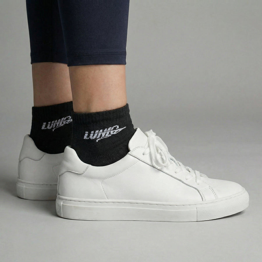 Woman's Ankle Sports Socks – Breathable & Sweat Absorbing