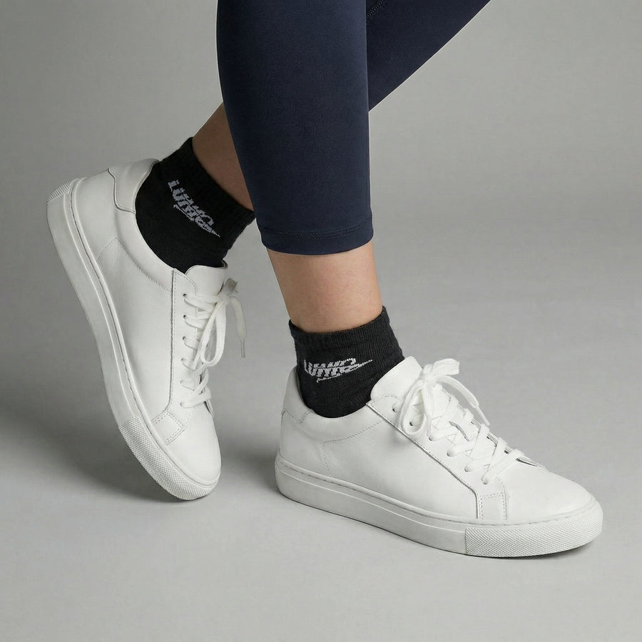 Woman's Ankle Sports Socks – Breathable & Sweat Absorbing