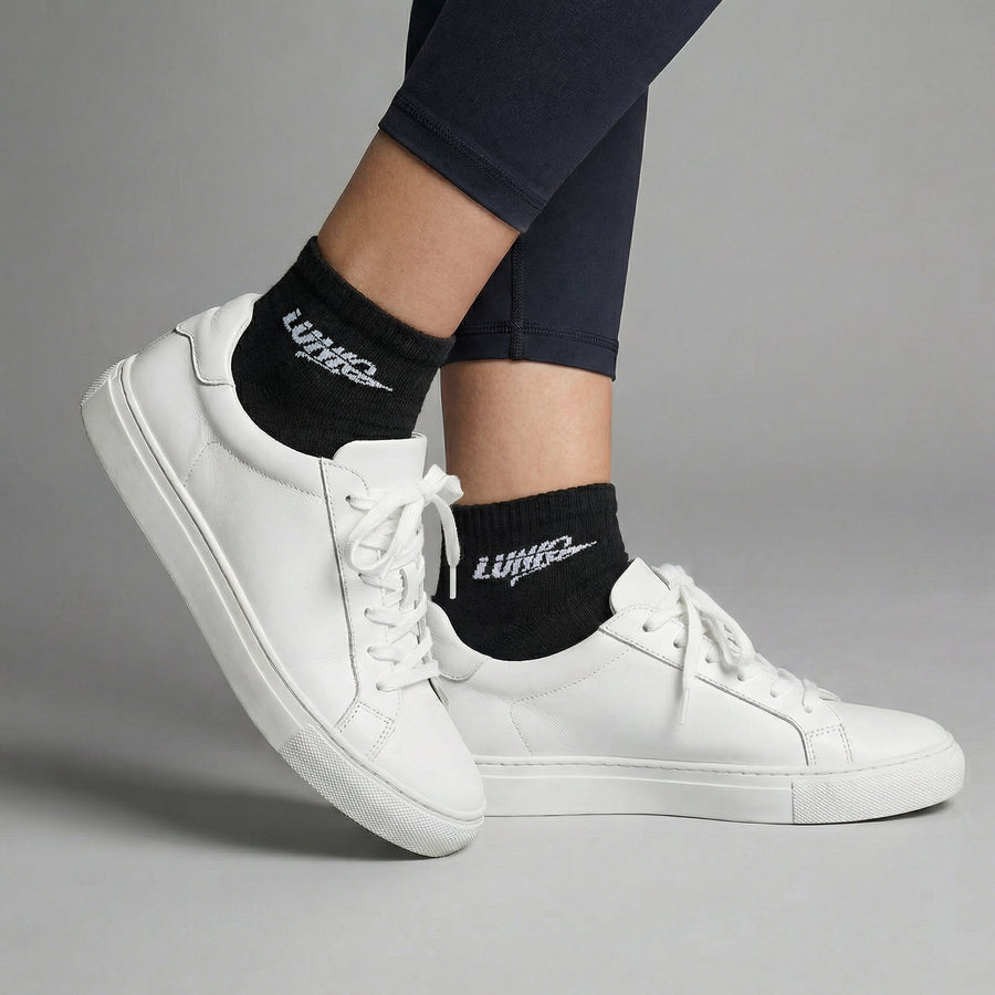 Woman's Ankle Sports Socks – Breathable & Sweat Absorbing
