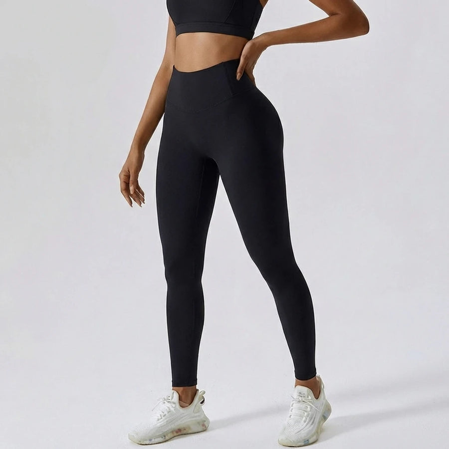 High-Waist Sports Leggings – Natural Look & Flexible Comfort